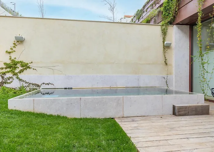 Hidden Pearl W/ Patio & Pool By Lovelystay *