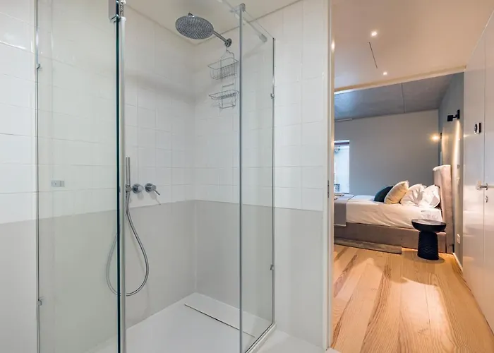 Апартаменты Hidden Pearl W/ Patio & Pool By Lovelystay