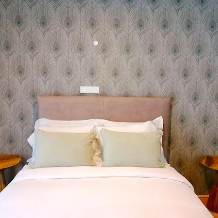 Apartamento Hidden Pearl W/ Patio & Pool By Lovelystay Lisboa