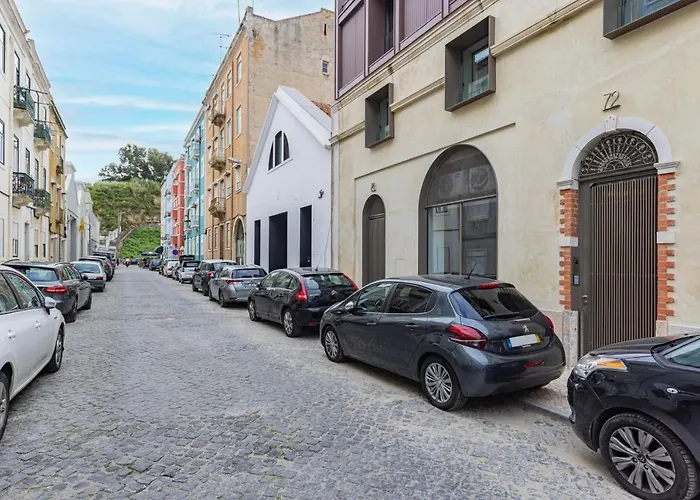 Hidden Pearl W/ Patio & Pool By Lovelystay Lisboa