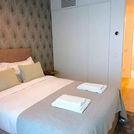 Apartamento Hidden Pearl W/ Patio & Pool By Lovelystay *